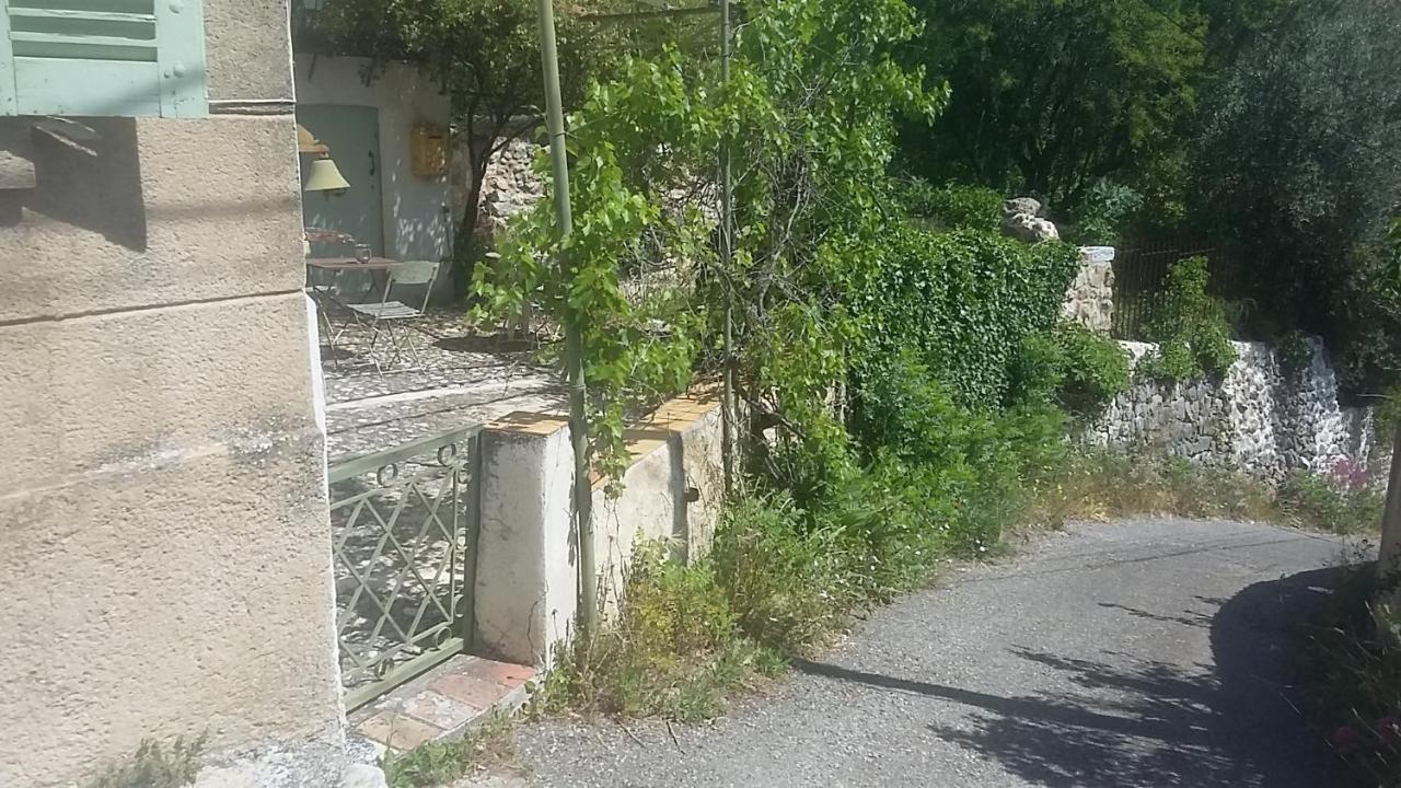 Appartement Dans Hameau Provencal Allauch Bagian luar foto