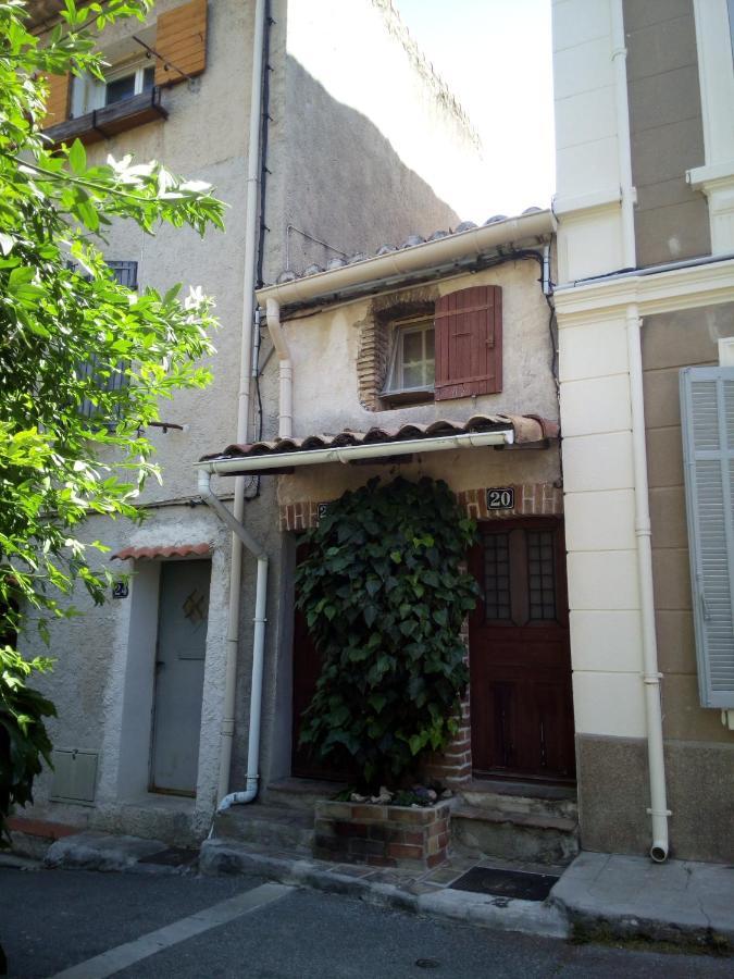 Appartement Dans Hameau Provencal Allauch Bagian luar foto