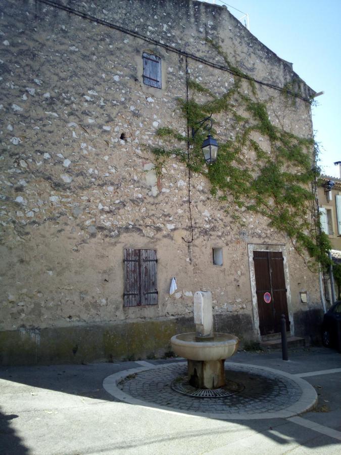 Appartement Dans Hameau Provencal Allauch Bagian luar foto